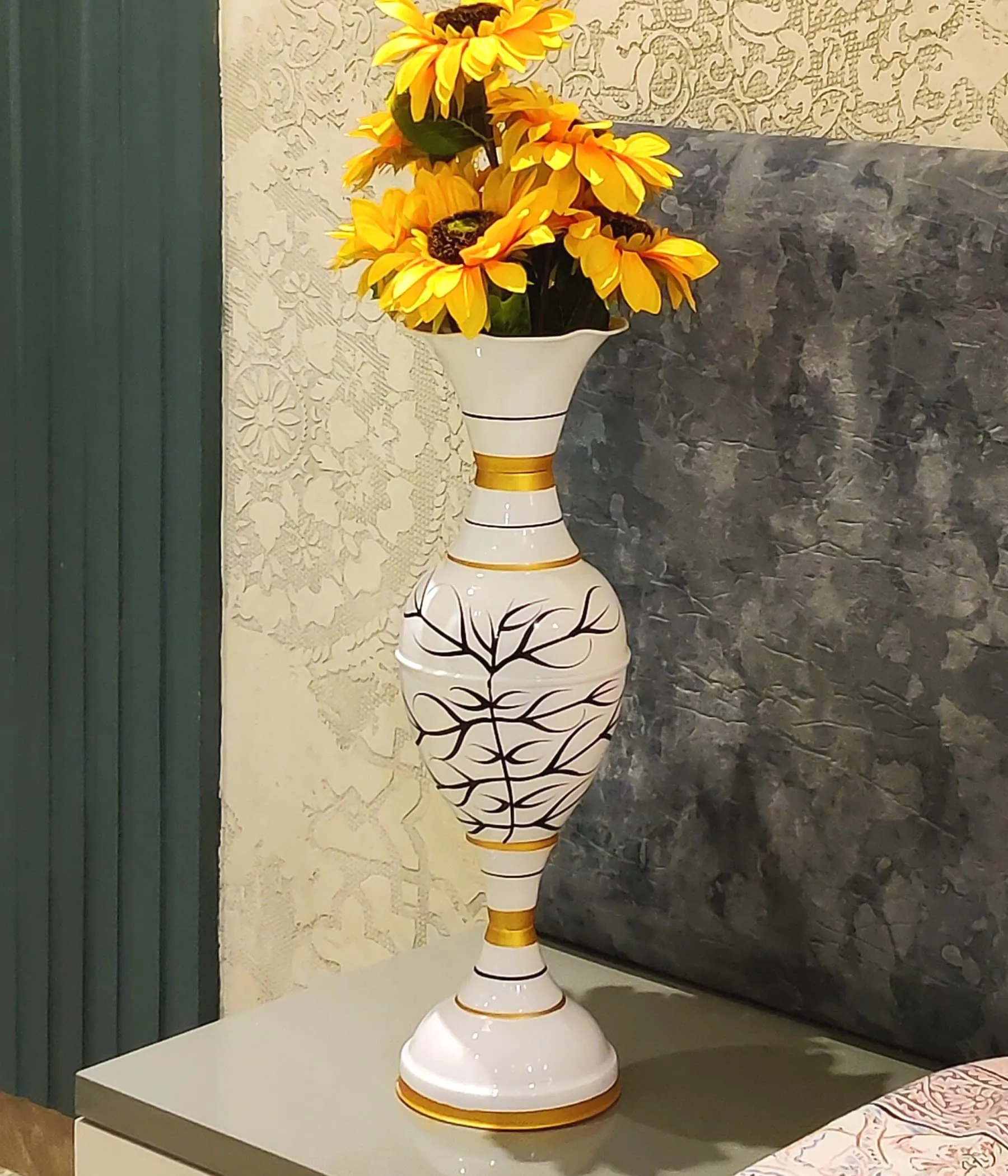 AdiCollar Iron Flower Vase Big Size For Living Room Corner - 24 Inches Long - Sp, White