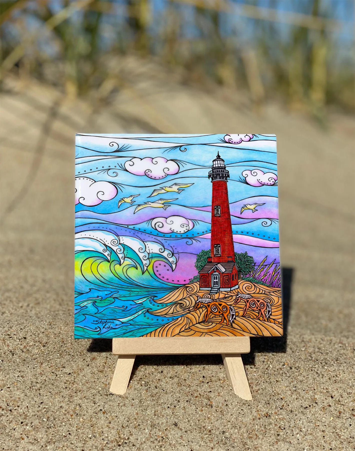 Corolla Waves Lighthouse Ceramic Tile