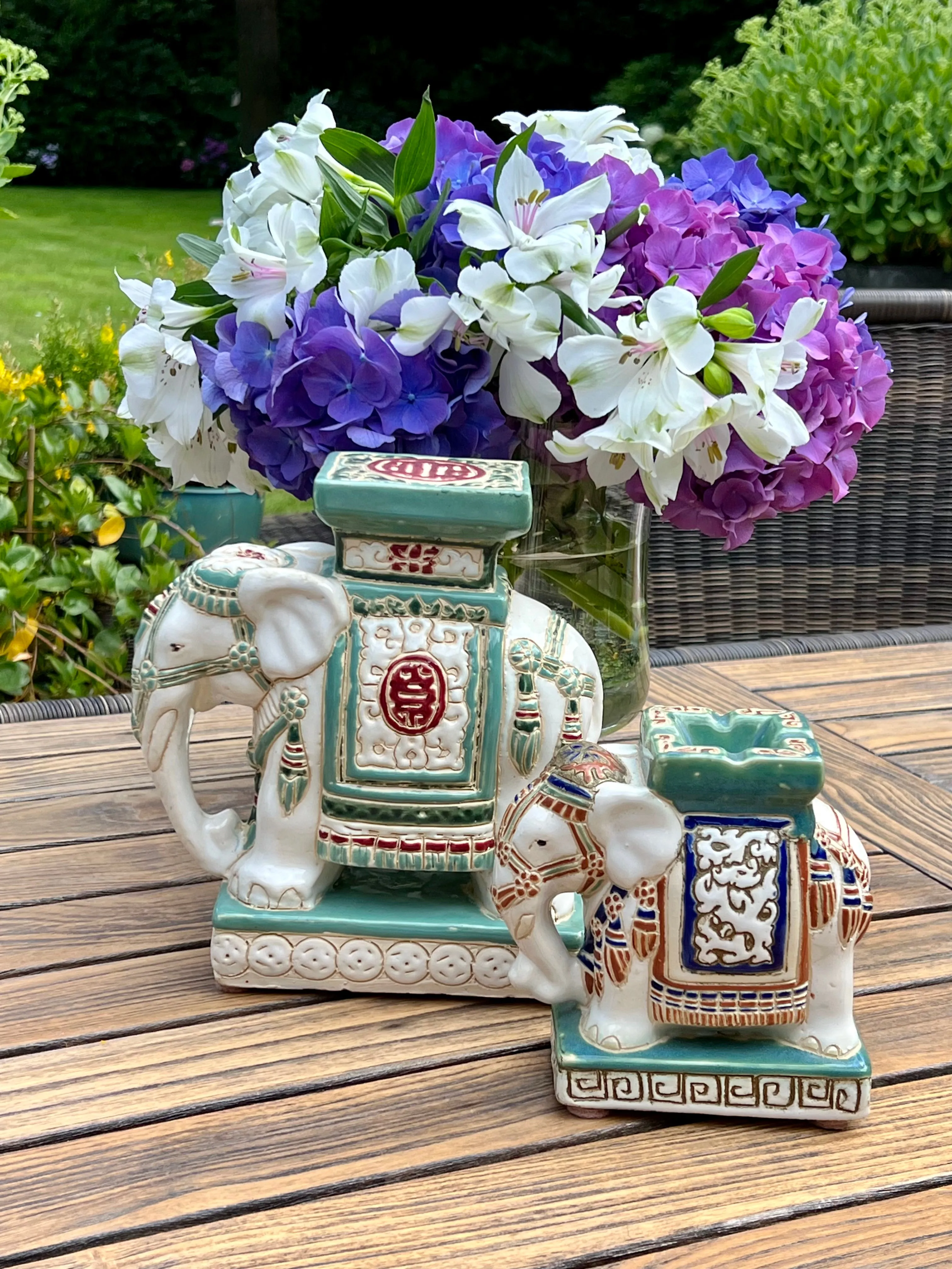 Decorative Ceramic Figurines