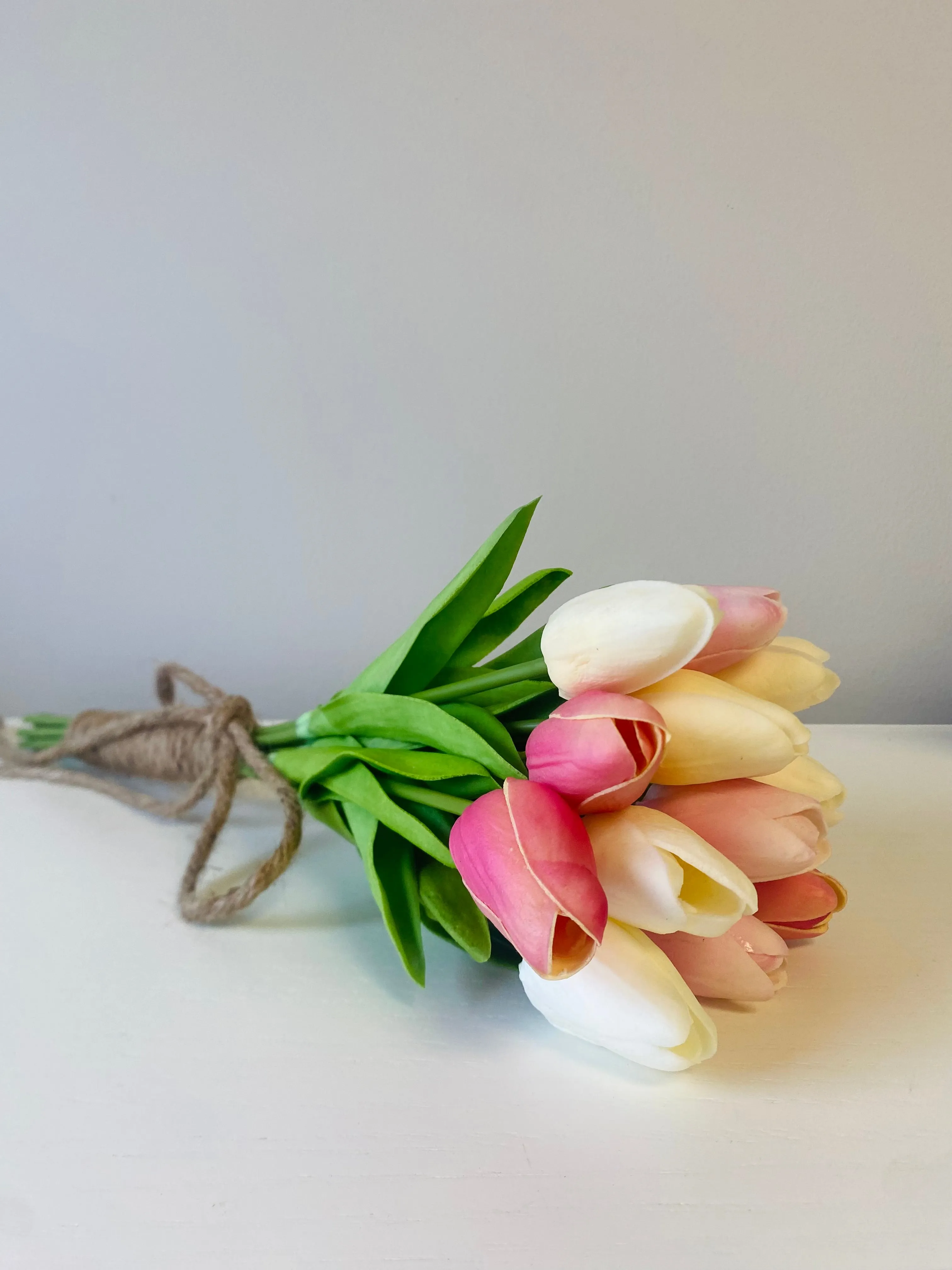 Pink & Cream Tulip Bouquet Bundle