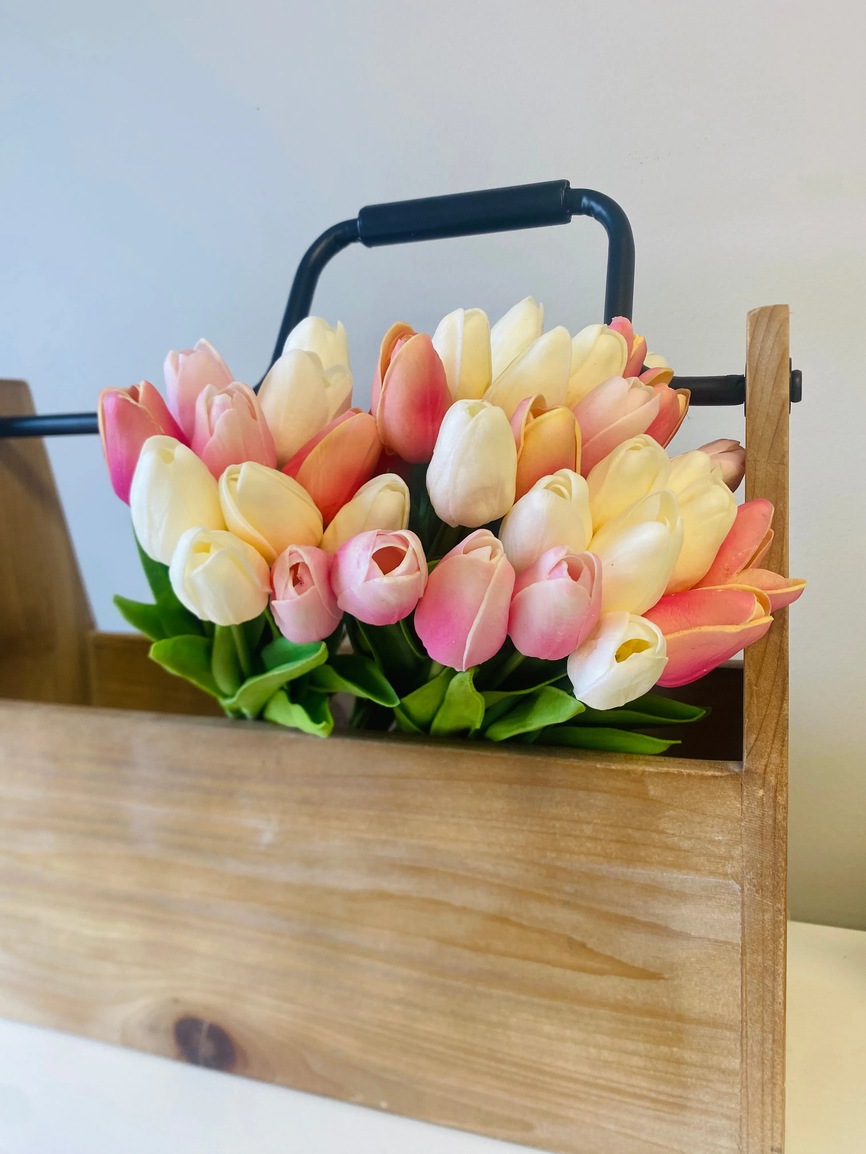 Pink & Cream Tulip Bouquet Bundle