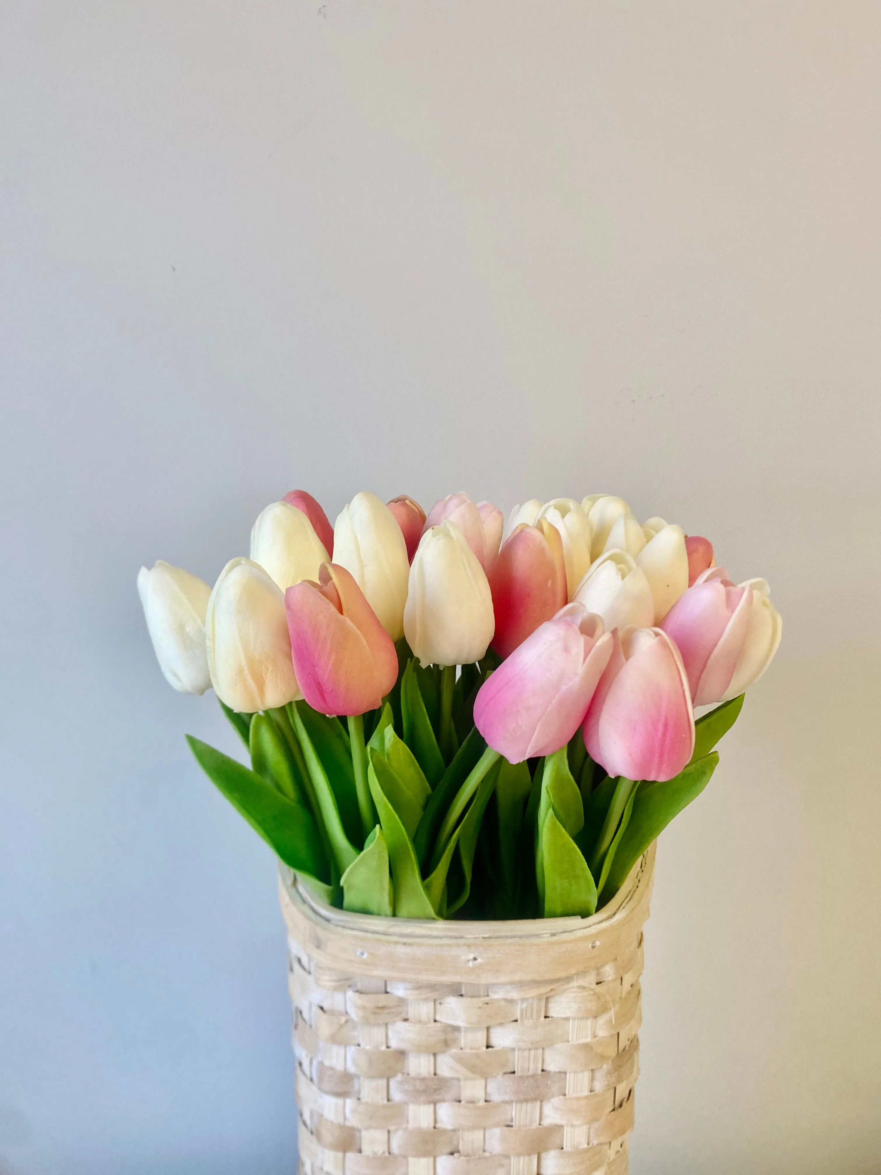 Pink & Cream Tulip Bouquet Bundle