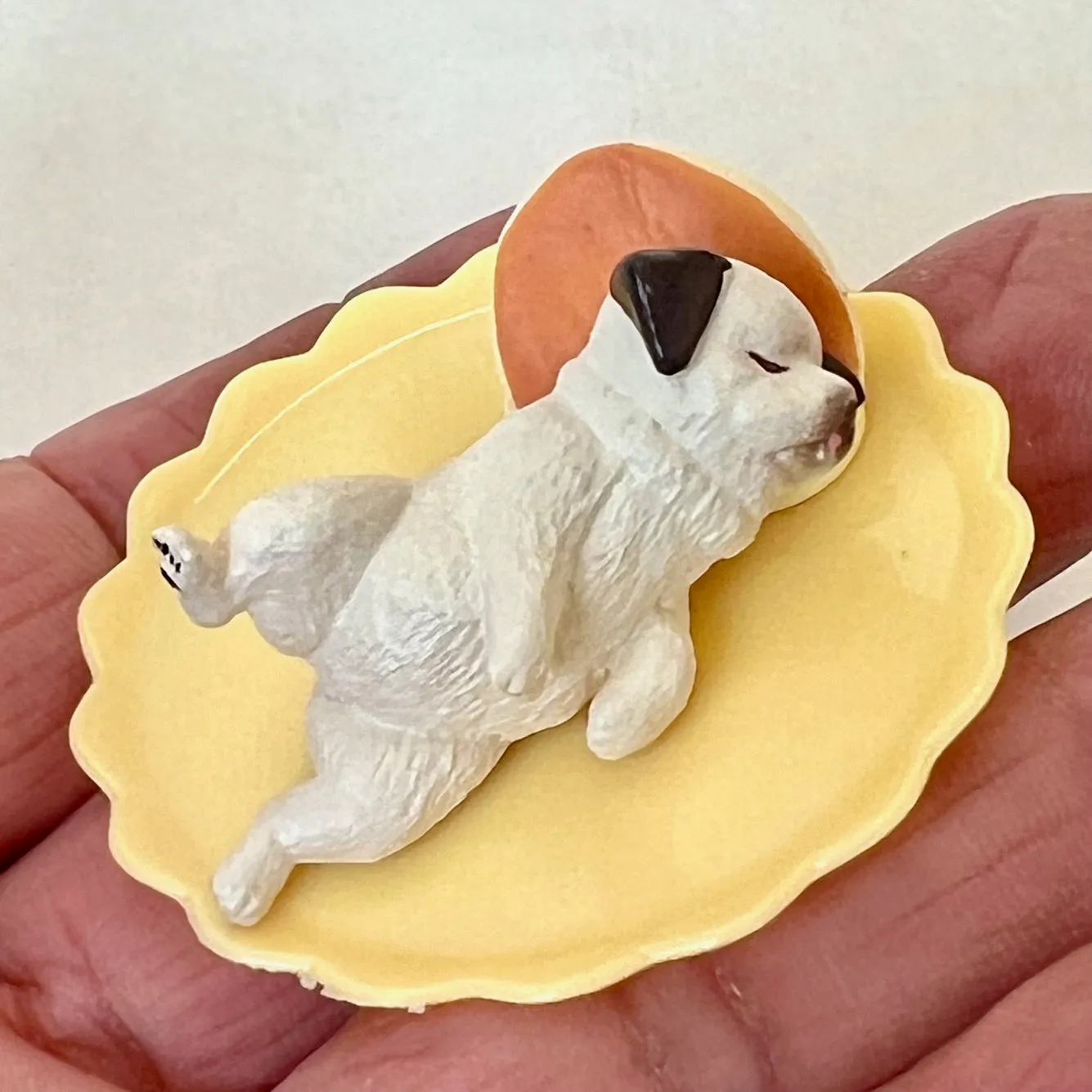 X 70312 Sleepy Cafe Dogs Figurines Capsule-DISCONTINUED