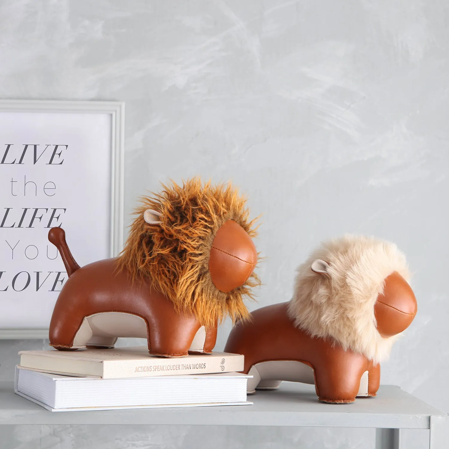 zuny | classic bookend | lion tan